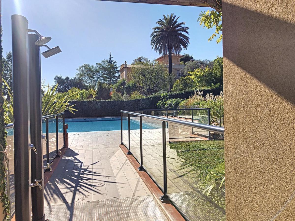 Domaine Des Roses Ap4222 By Riviera Holiday Homes Ніцца Екстер'єр фото